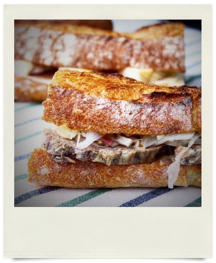 オパンのきのこのマリネとチーズのバゲットサンドイッチ（2017.05.25）