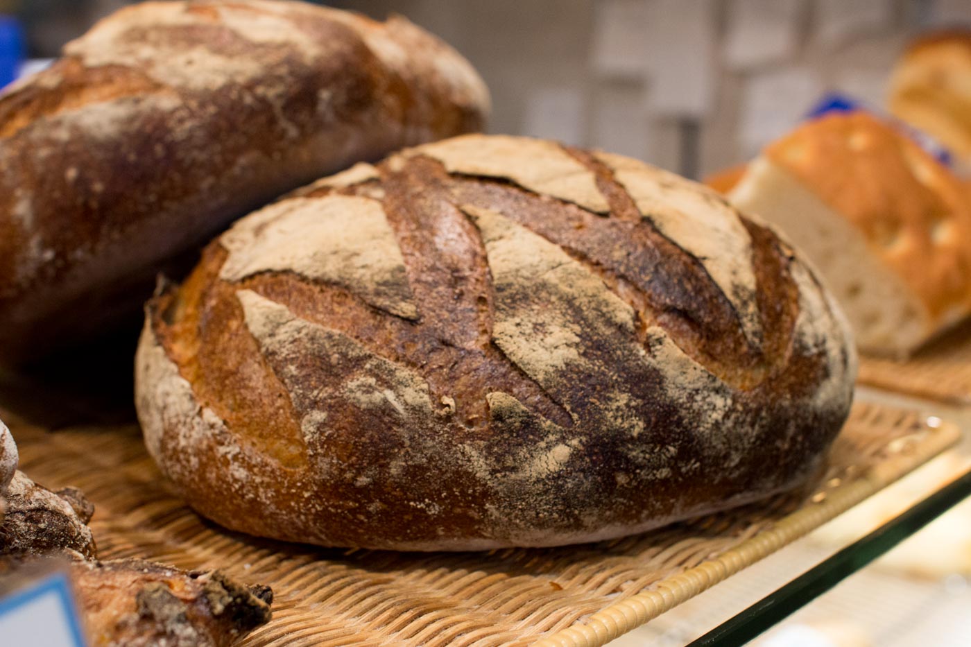 月曜日・火曜日は定休日となります（2019.10.22）