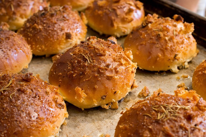 季節限定のフルーツサンド「イチゴとあんこのサンド」他、コッペサンドをたくさんご用意しております（2020.03.06）