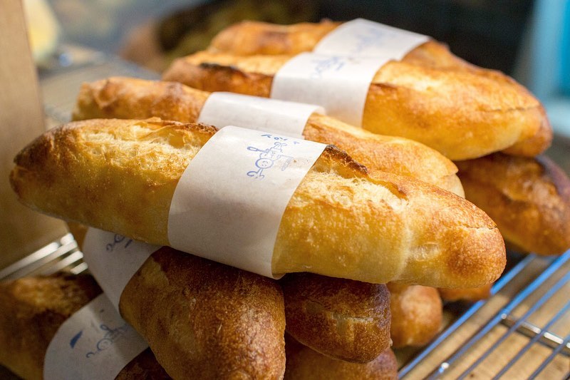 本日も11時半ころより、たくさんバゲットサンドご用意いたしますのでぜひお求めください（2020.09.27）