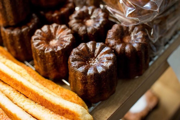 オパンドッグ、ミルクフランスたくさん焼き上げていっております（2021.04.10）