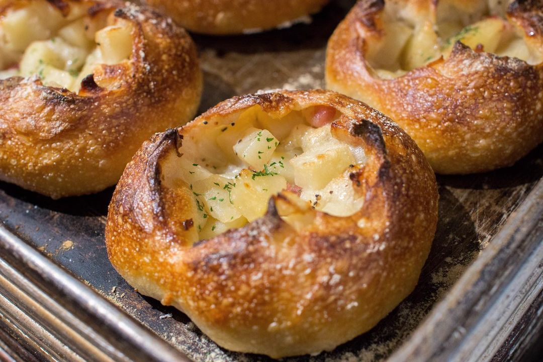 月曜日・火曜日は定休日となります（2021.04.20）