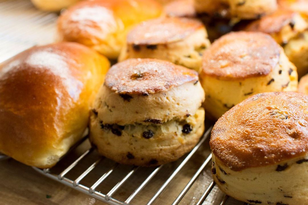 月曜日・火曜日は定休日となります（2021.05.24）