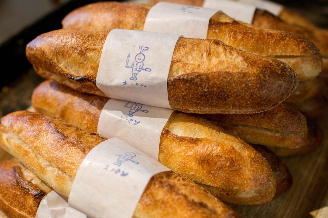 オパンドッグ、ミルクフランス類随時たくさん焼き上げていっております（2021.06.05）