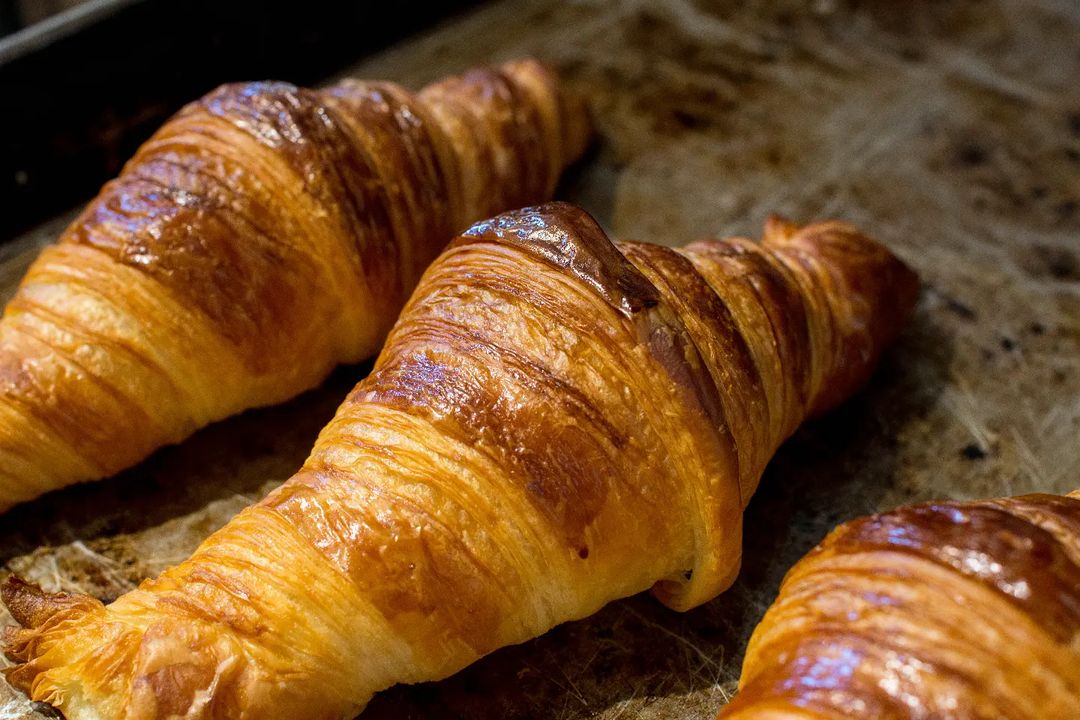 月曜日・火曜日は定休日となります（2022.03.01）