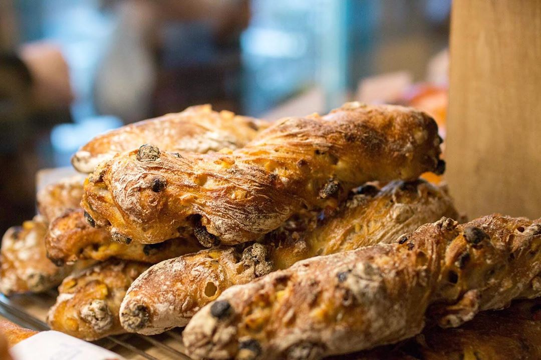 月曜日・火曜日は定休日となります（2022.04.26）