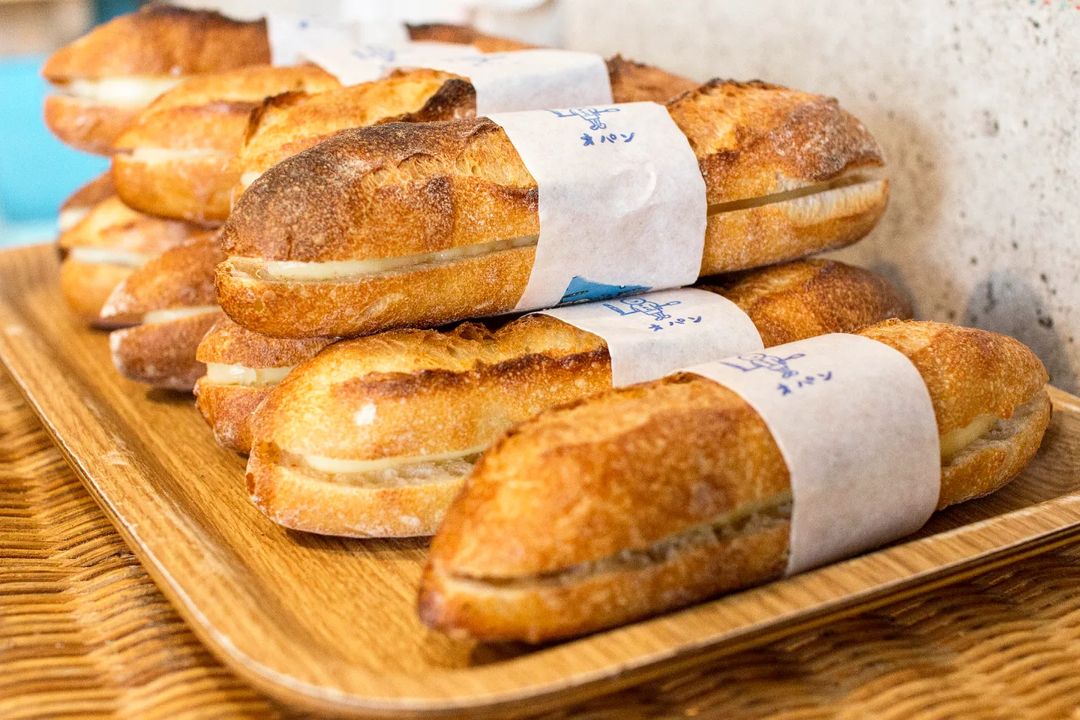 とても気持ちの良いお天気なので、お散歩がてらにご来店ください（2022.05.29）