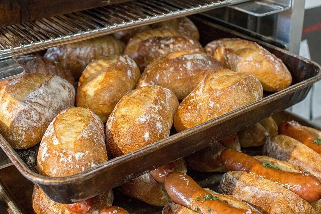 月曜日・火曜日は定休日となります（2022.08.09）