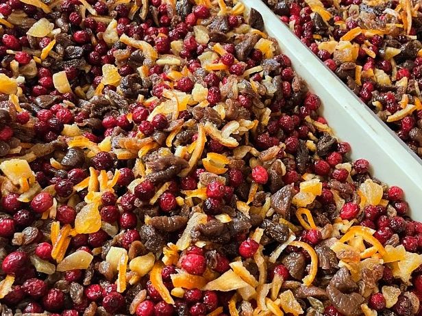 月曜日・火曜日は定休日となります（2022.10.17）