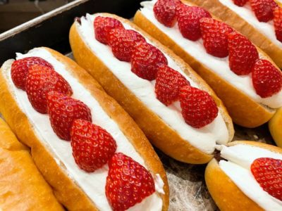 この季節に美味しいいちごの商品ご用意しています（2023.02.02）