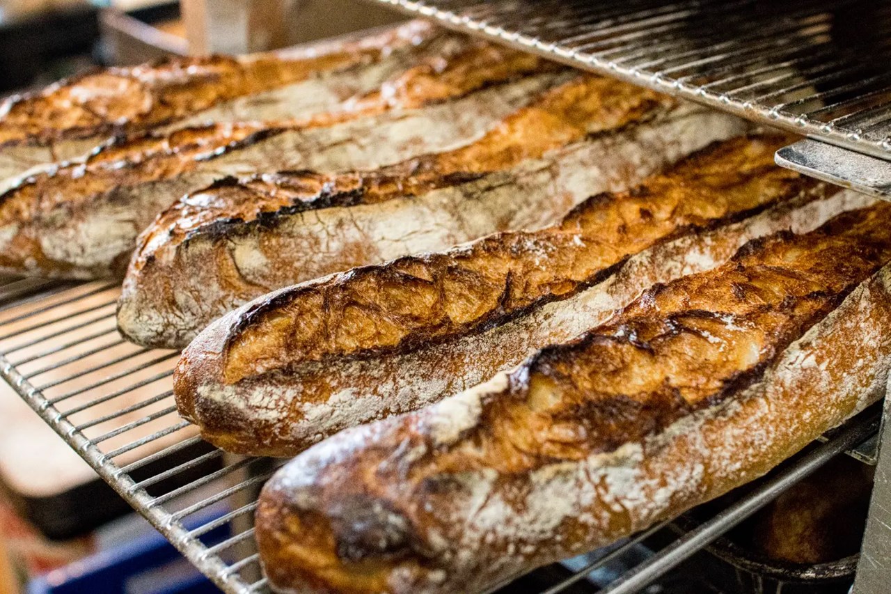 本日もバゲット美味しそうに焼き上がっています(2025.12.19)