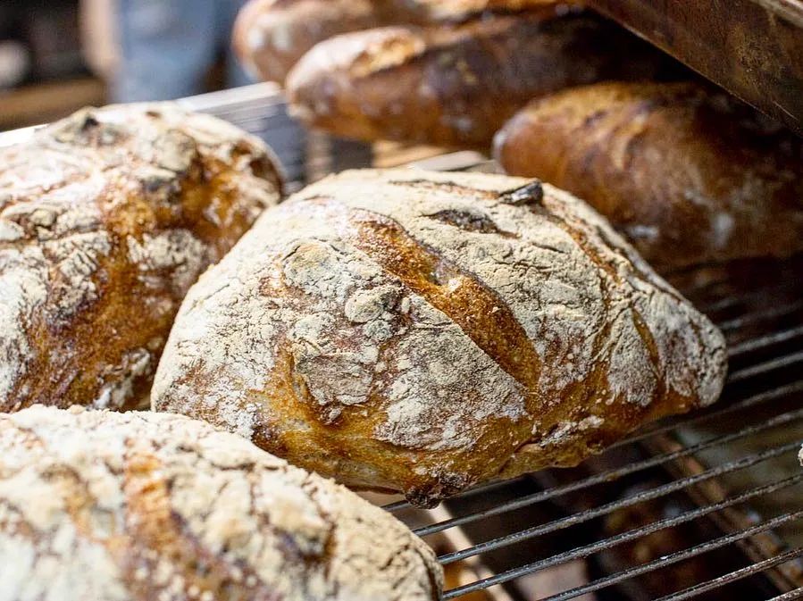 月曜日・火曜日は定休日となります（2022.05.10）